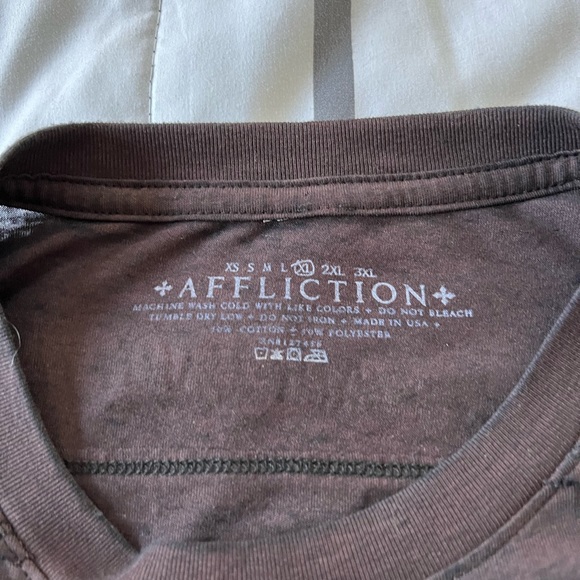 Men’s short sleeve T-shirt xl - Picture 2 of 3